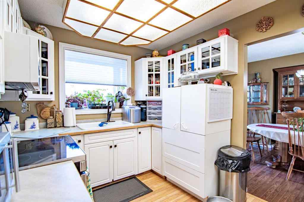 MLS&reg; # A2269904 - 84 Pearson Crescent  in Pines Red Deer, Residential Open Houses