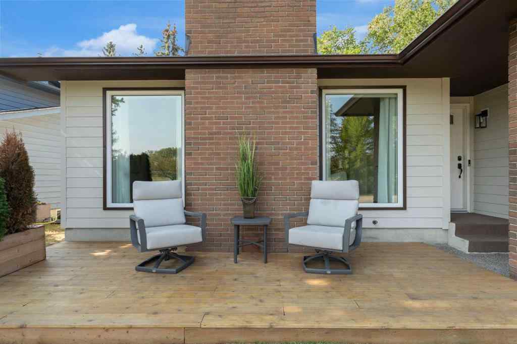 MLS&reg; # A2269907 - 39 Midpark Close SE in Midnapore Calgary, Residential Open Houses