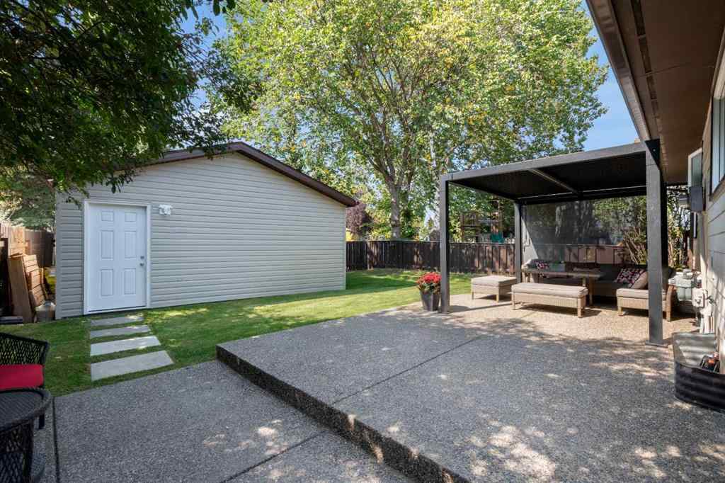 MLS&reg; # A2269907 - 39 Midpark Close SE in Midnapore Calgary, Residential Open Houses