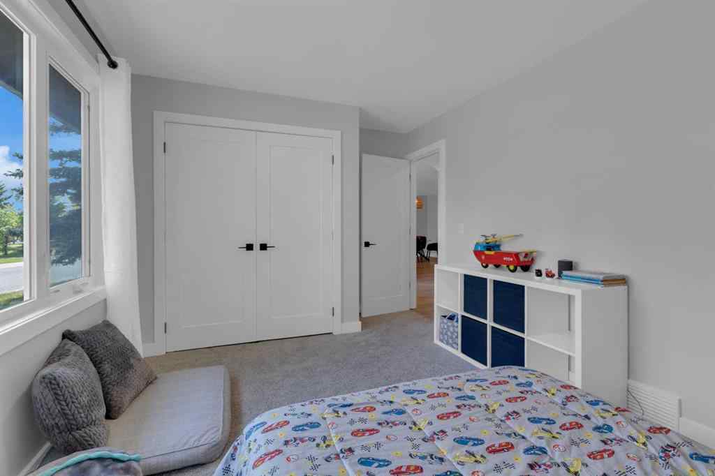 MLS&reg; # A2269907 - 39 Midpark Close SE in Midnapore Calgary, Residential Open Houses