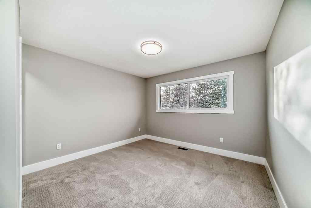 MLS® A2269909 - 959 Lake Arrow Way SE in Lake Bonavista Calgary, Residential