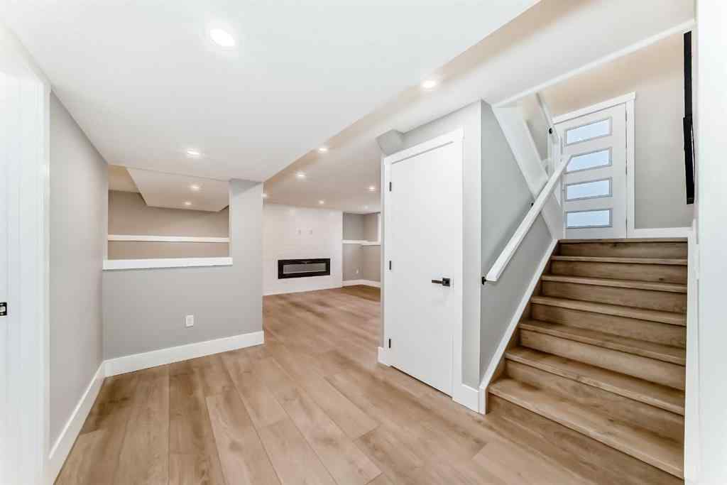 MLS® A2269909 - 959 Lake Arrow Way SE in Lake Bonavista Calgary, Residential