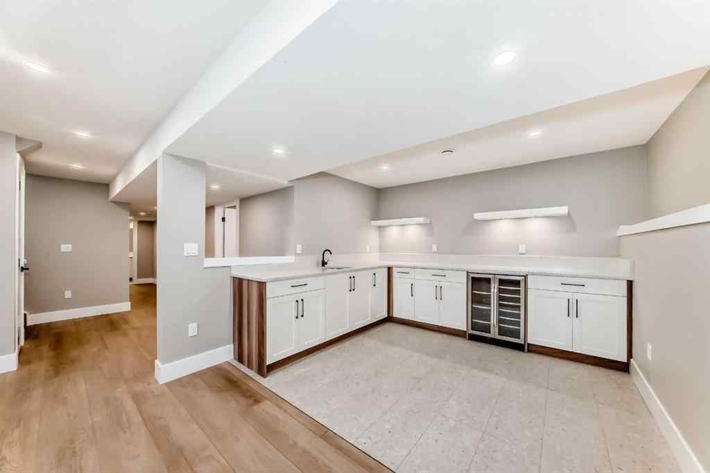 MLS® A2269909 - 959 Lake Arrow Way SE in Lake Bonavista Calgary, Residential