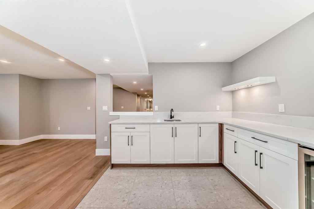 MLS® A2269909 - 959 Lake Arrow Way SE in Lake Bonavista Calgary, Residential