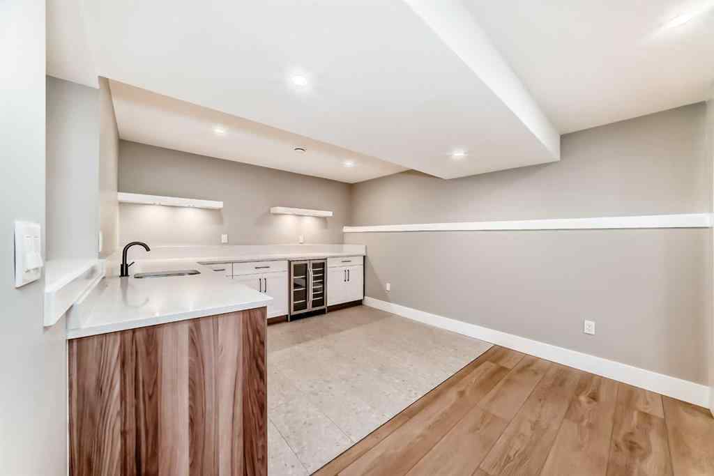 MLS® A2269909 - 959 Lake Arrow Way SE in Lake Bonavista Calgary, Residential