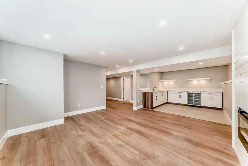 MLS® A2269909 - 959 Lake Arrow Way SE in Lake Bonavista Calgary, Residential