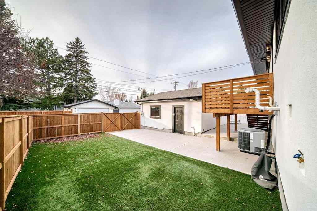 MLS® A2269909 - 959 Lake Arrow Way SE in Lake Bonavista Calgary, Residential