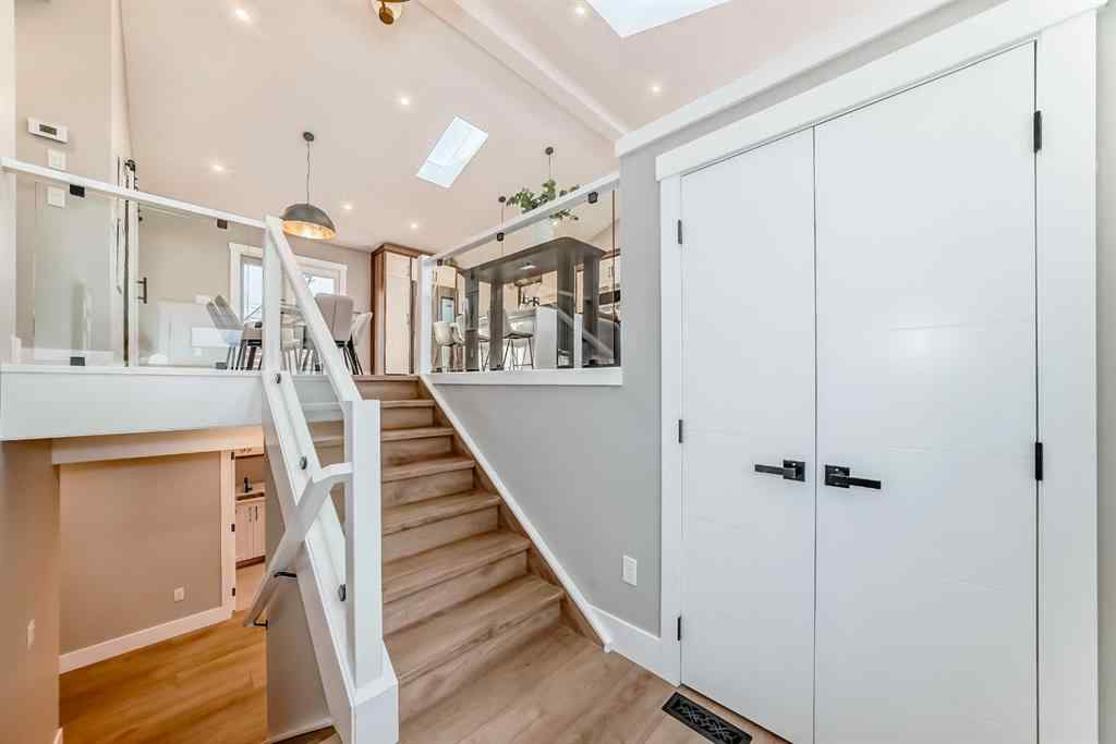 MLS® A2269909 - 959 Lake Arrow Way SE in Lake Bonavista Calgary, Residential