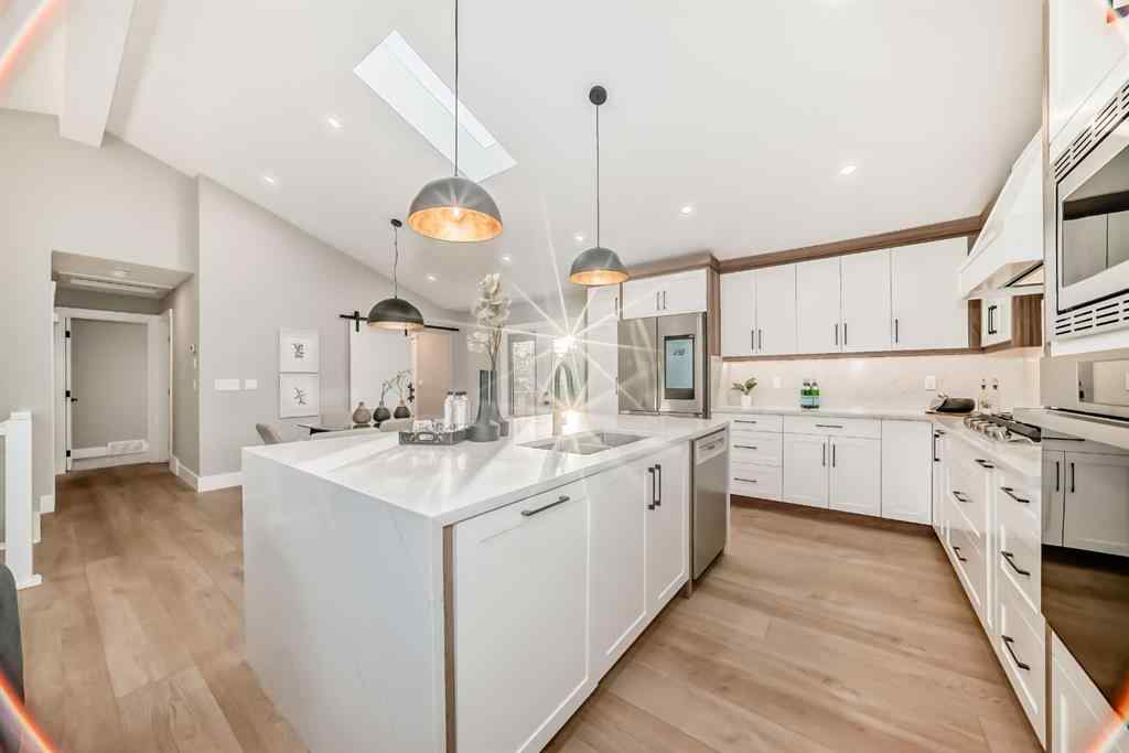 MLS® A2269909 - 959 Lake Arrow Way SE in Lake Bonavista Calgary, Residential