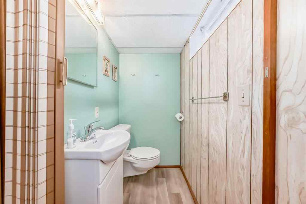 MLS® # A2269910 - 4508 Vandergrift Crescent NW in Varsity Calgary, Residential Open Houses