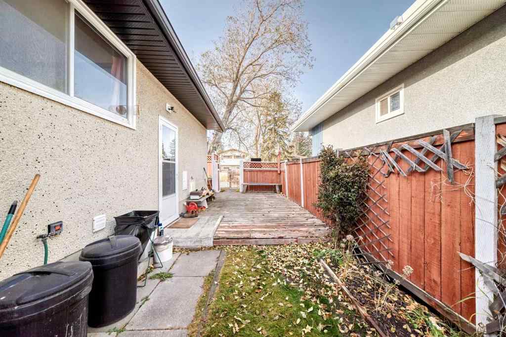 MLS® # A2269910 - 4508 Vandergrift Crescent NW in Varsity Calgary, Residential Open Houses