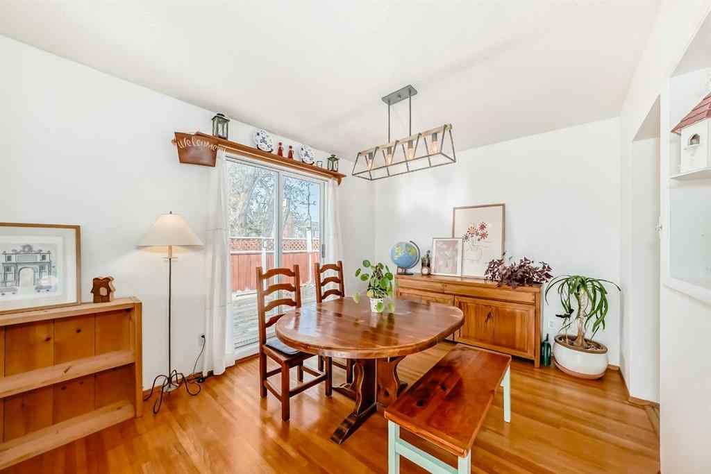 MLS® # A2269910 - 4508 Vandergrift Crescent NW in Varsity Calgary, Residential Open Houses