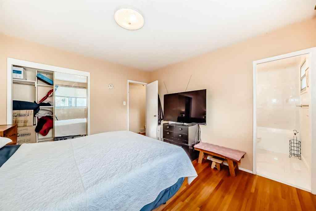 MLS® # A2269910 - 4508 Vandergrift Crescent NW in Varsity Calgary, Residential Open Houses