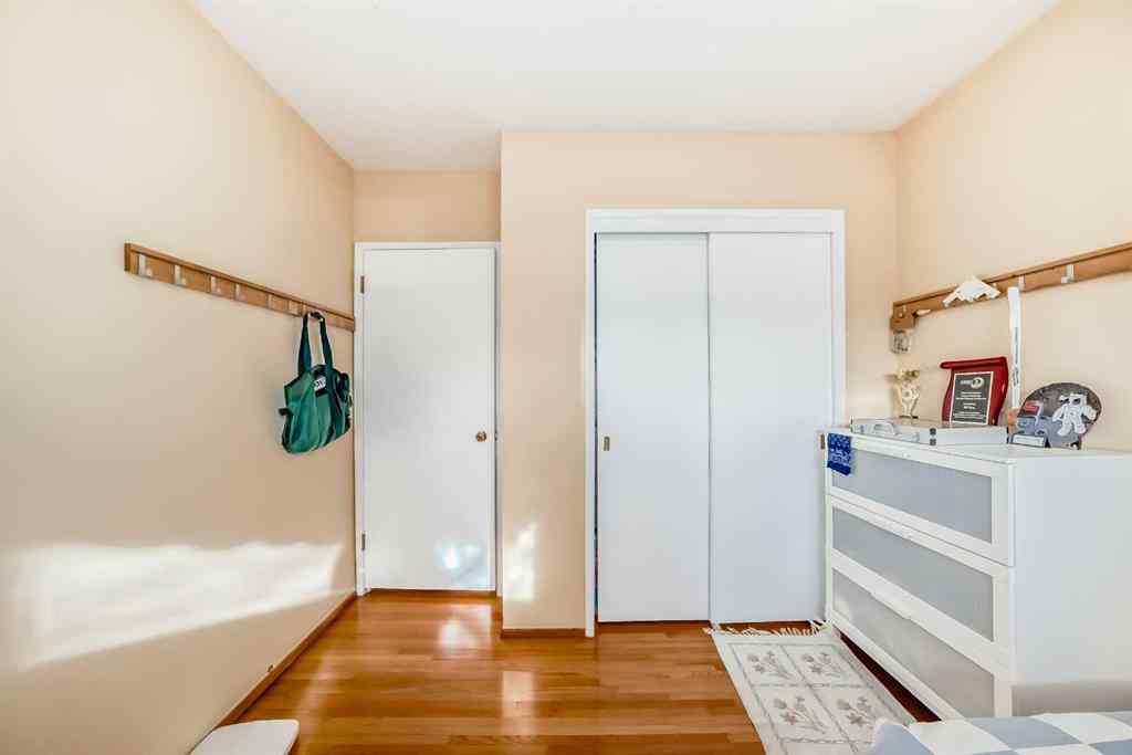 MLS® # A2269910 - 4508 Vandergrift Crescent NW in Varsity Calgary, Residential Open Houses