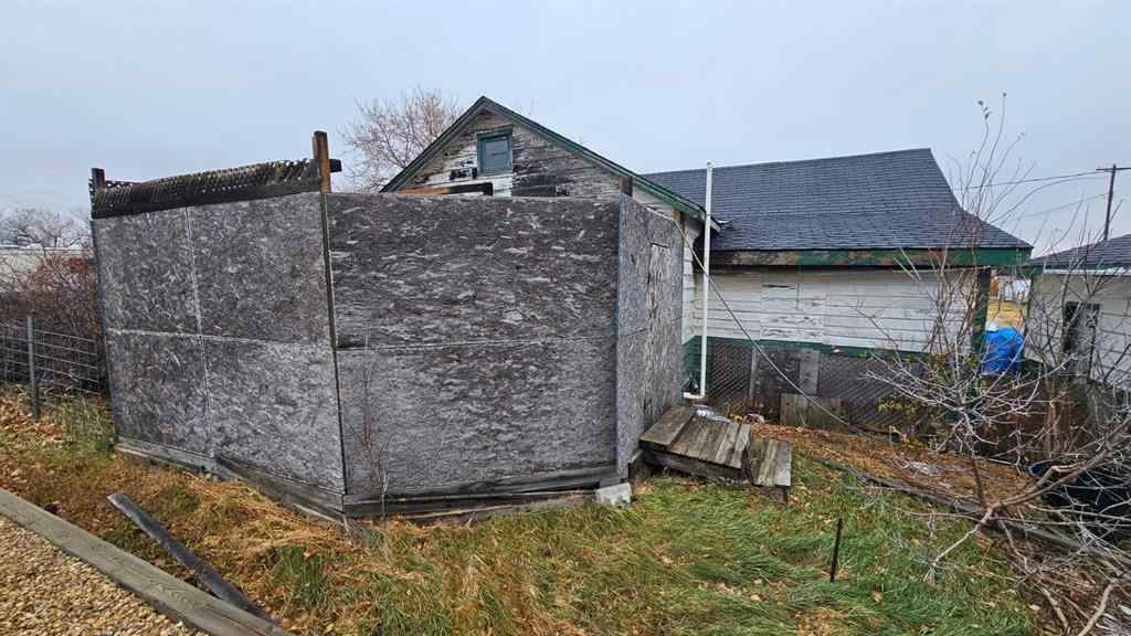 MLS&reg; # A2269911 - 5202 VICTORIA Avenue  in NONE Coronation, Residential Open Houses