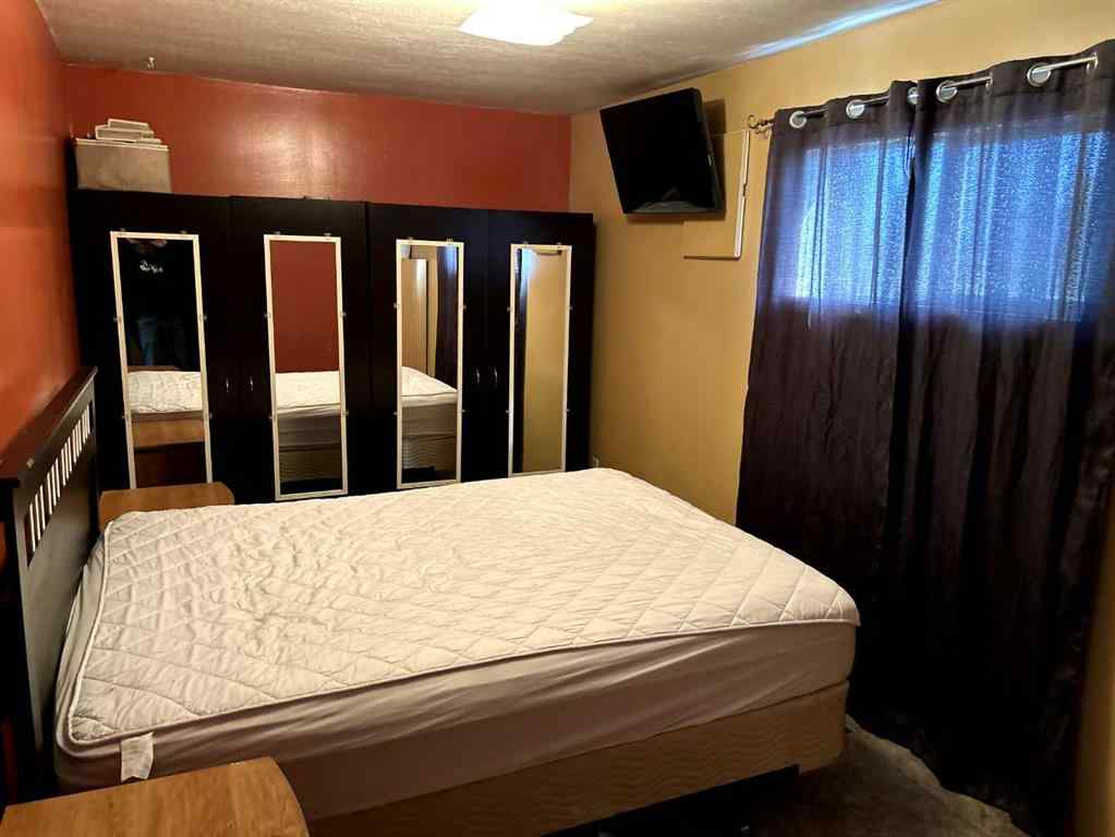 MLS&reg; # A2269911 - 5202 VICTORIA Avenue  in NONE Coronation, Residential Open Houses