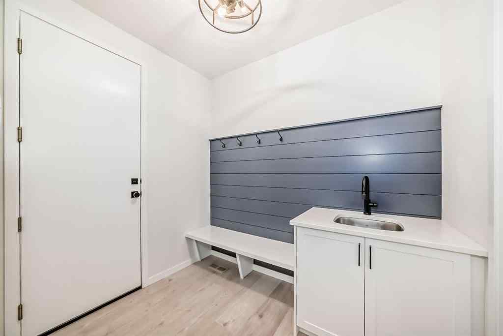 MLS® A2269918 - 12 West Grove Link SW in West Springs Calgary, Residential