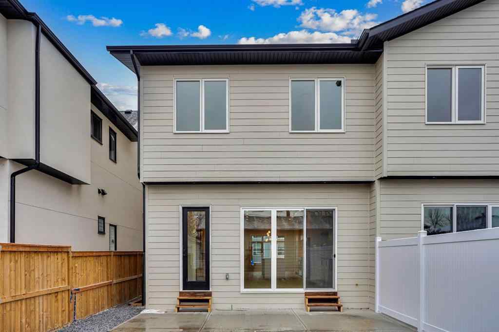MLS® A2269919 - 8526 47 Avenue NW in Bowness Calgary, Residential