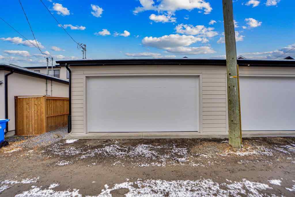 MLS® A2269919 - 8526 47 Avenue NW in Bowness Calgary, Residential