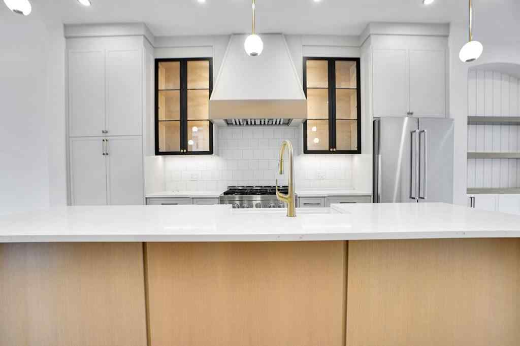 MLS® A2269919 - 8526 47 Avenue NW in Bowness Calgary, Residential