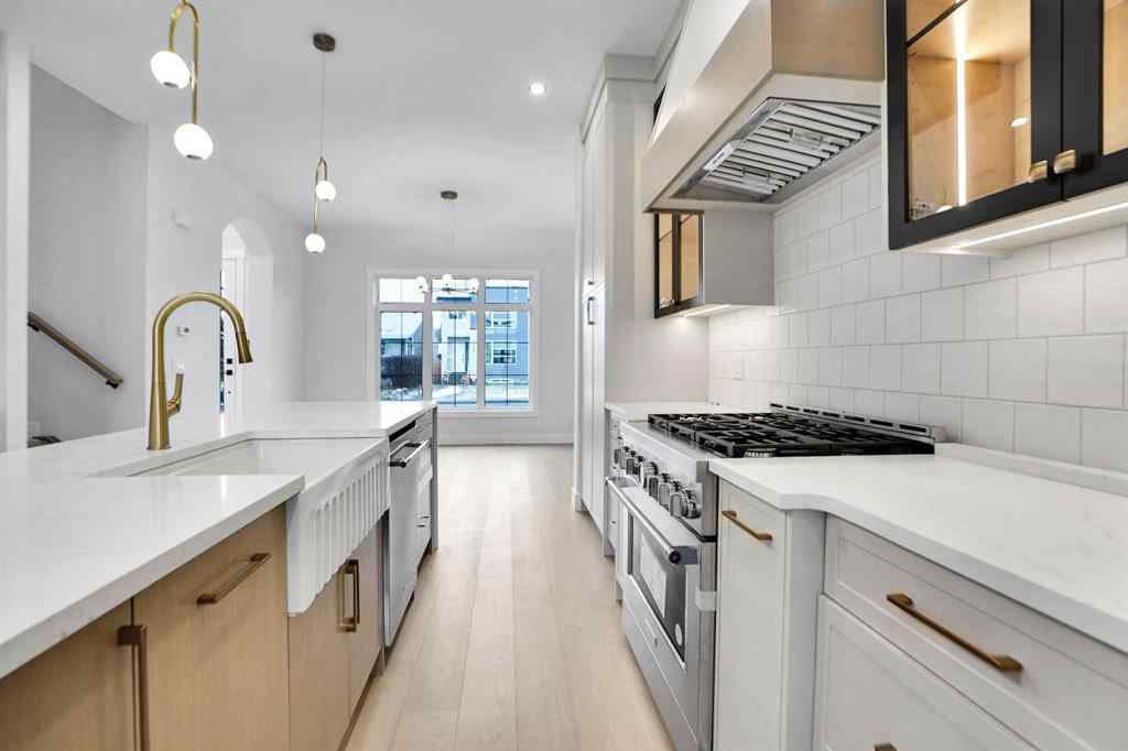 MLS® A2269919 - 8526 47 Avenue NW in Bowness Calgary, Residential