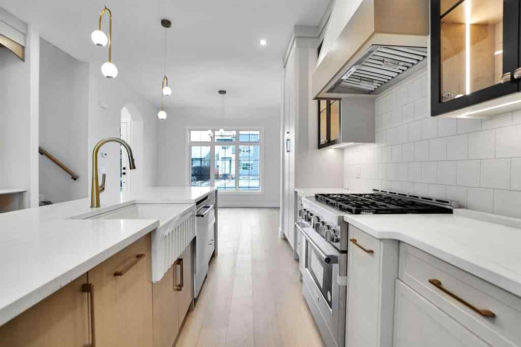 MLS® A2269919 - 8526 47 Avenue NW in Bowness Calgary, Residential