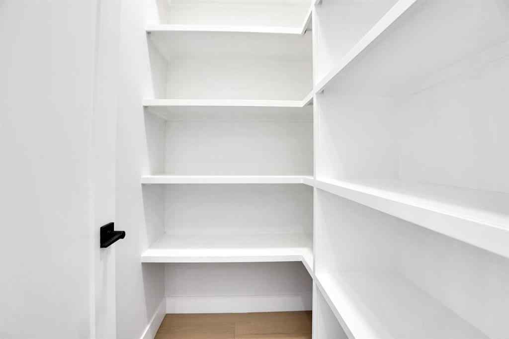 MLS® A2269919 - 8526 47 Avenue NW in Bowness Calgary, Residential