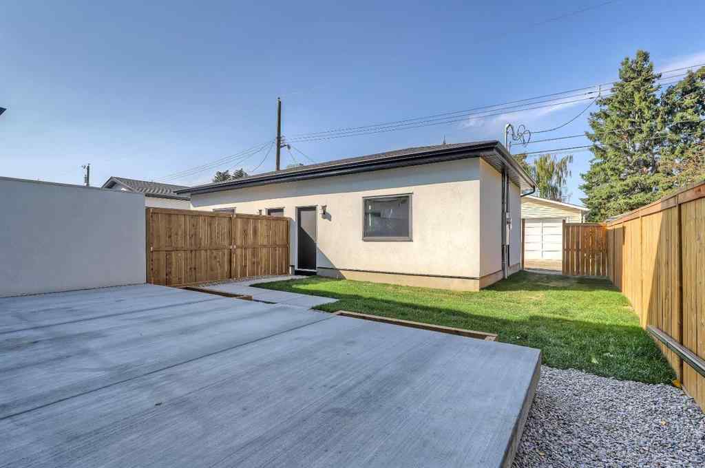 MLS® A2269920 - 3110 14 Avenue SW in Shaganappi Calgary, Residential