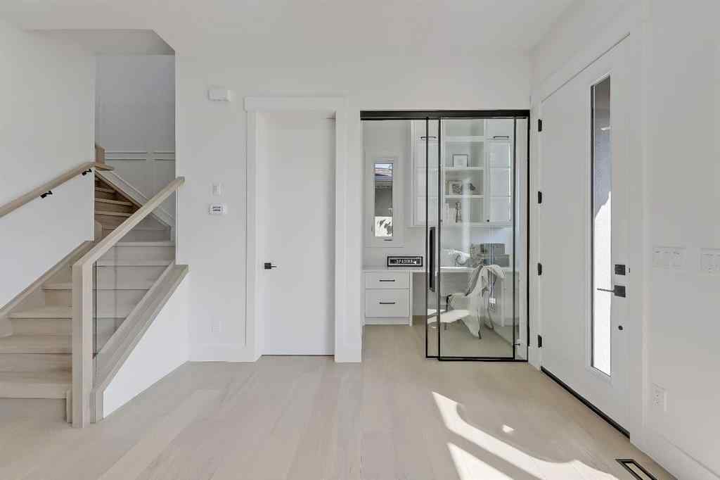 MLS® A2269920 - 3110 14 Avenue SW in Shaganappi Calgary, Residential