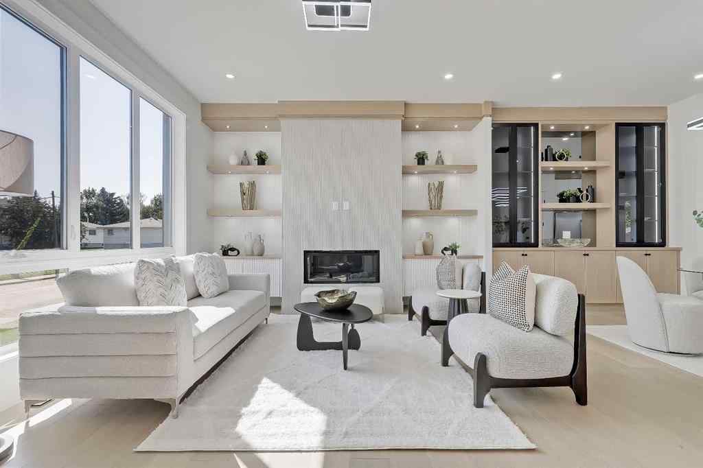 MLS® A2269920 - 3110 14 Avenue SW in Shaganappi Calgary, Residential