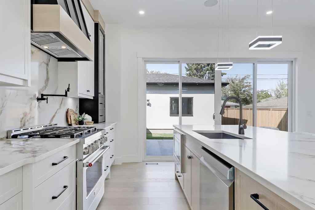 MLS® A2269920 - 3110 14 Avenue SW in Shaganappi Calgary, Residential