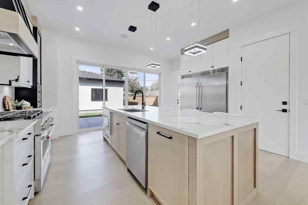 MLS® A2269920 - 3110 14 Avenue SW in Shaganappi Calgary, Residential