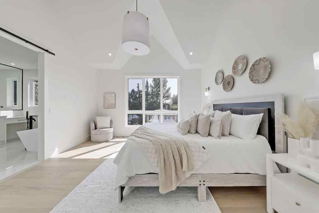 MLS® A2269920 - 3110 14 Avenue SW in Shaganappi Calgary, Residential