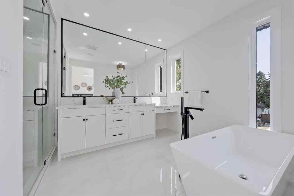 MLS® A2269920 - 3110 14 Avenue SW in Shaganappi Calgary, Residential