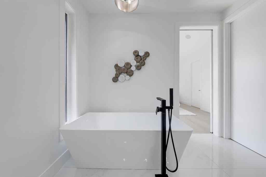 MLS® A2269920 - 3110 14 Avenue SW in Shaganappi Calgary, Residential