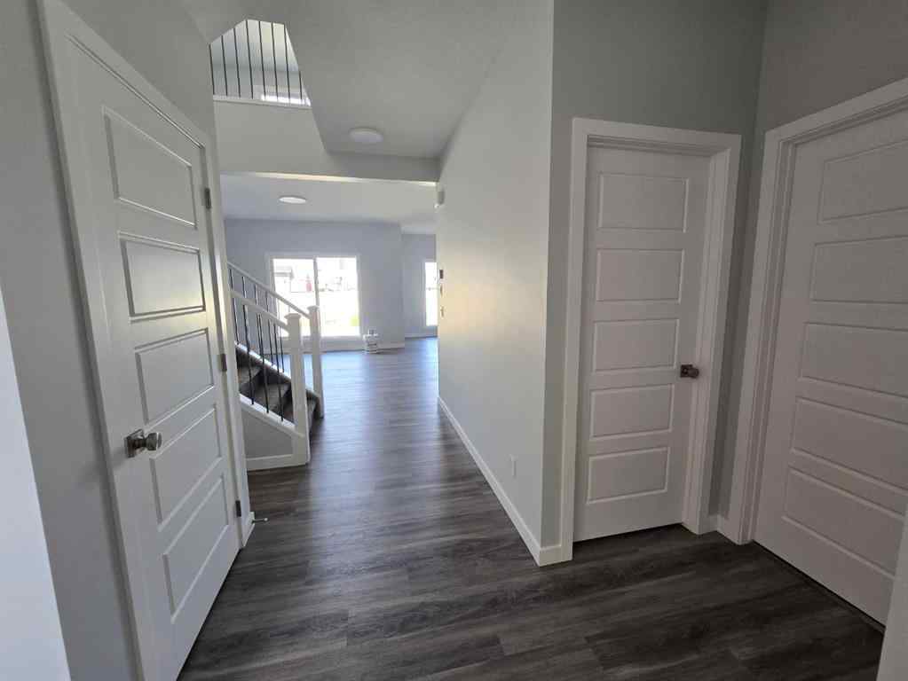 MLS&reg; # A2269934 - 512 Baywater Manor SW in Bayside Airdrie, Residential Open Houses