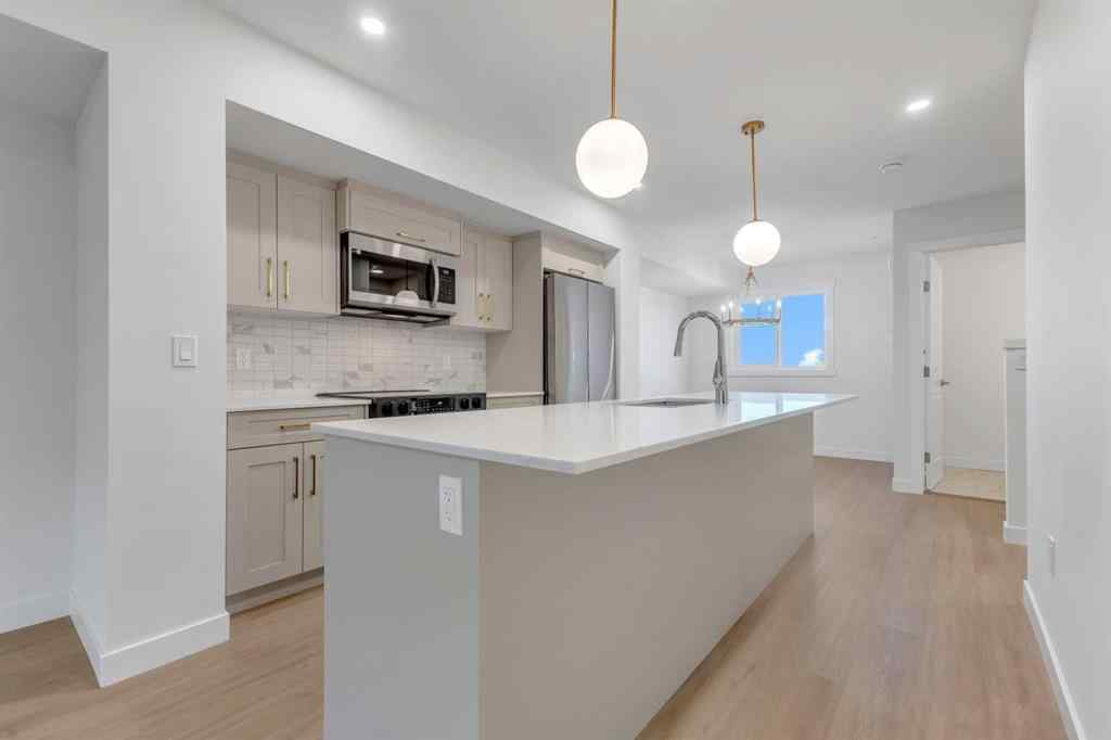 MLS&reg; # A2269935 - Unit #13 200 Belmont Street  in Belmont Calgary, Residential Open Houses