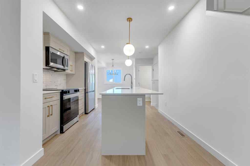 MLS&reg; # A2269935 - Unit #13 200 Belmont Street  in Belmont Calgary, Residential Open Houses