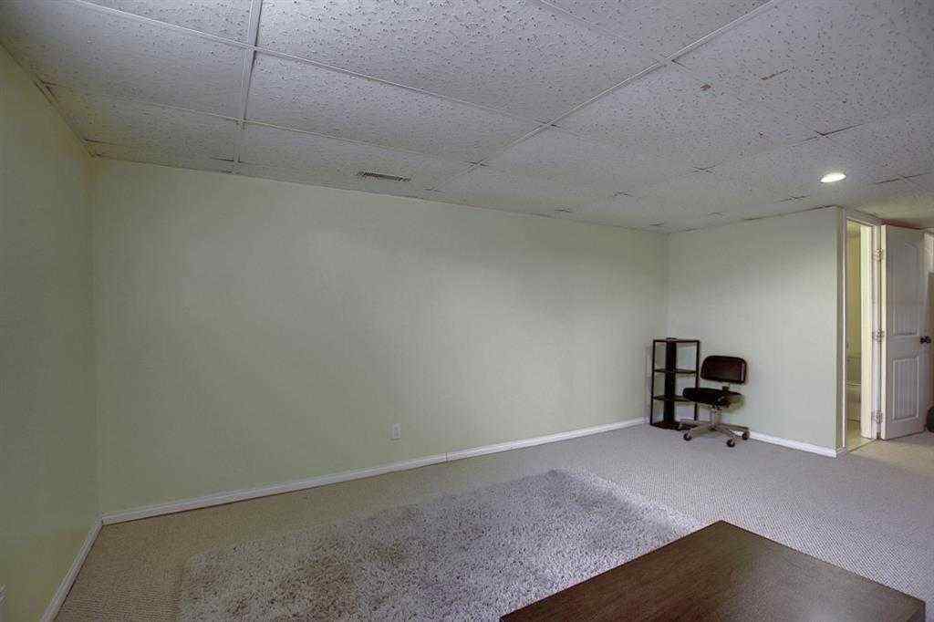 MLS® A2269936 - 164 Faldale Close NE in Falconridge Calgary, Residential