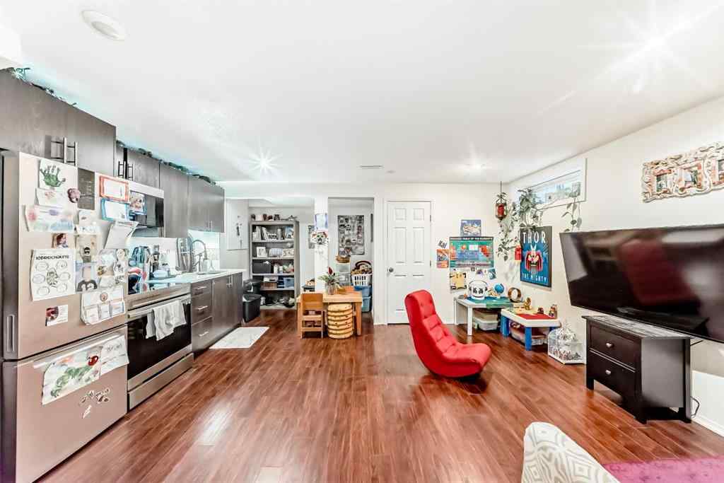 MLS&reg; # A2269942 - 283 Macewan Drive NW in MacEwan Glen Calgary, Residential Open Houses