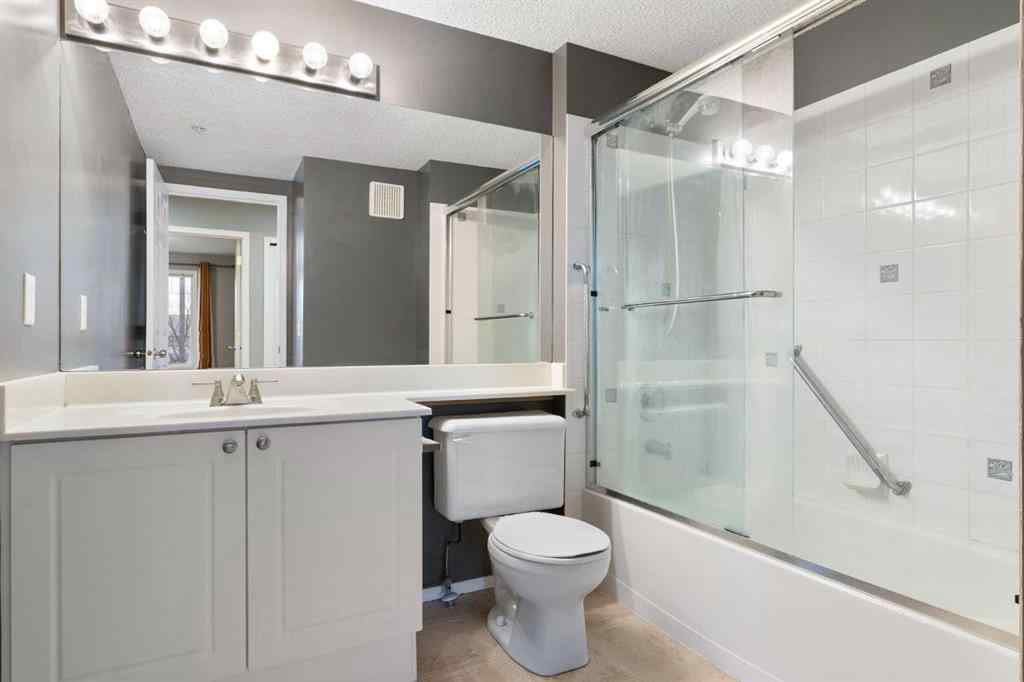 MLS&reg; # A2269949 - Unit #202 9 Country Village Bay NE in Country Hills Village Calgary, Residential Open Houses