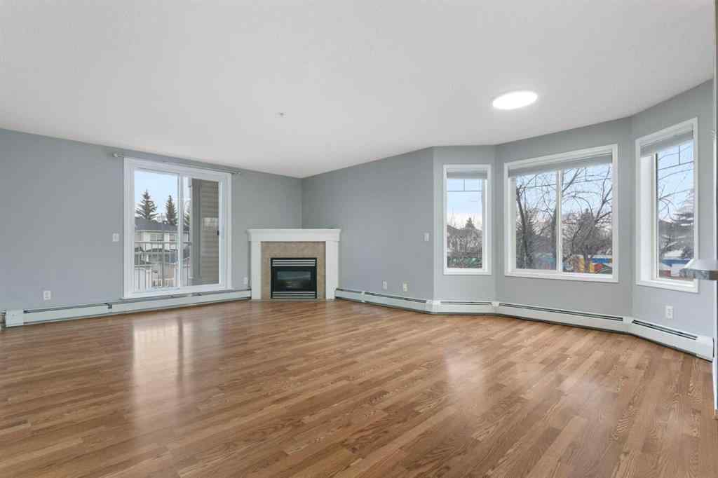MLS&reg; # A2269949 - Unit #202 9 Country Village Bay NE in Country Hills Village Calgary, Residential Open Houses