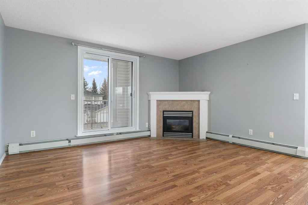 MLS&reg; # A2269949 - Unit #202 9 Country Village Bay NE in Country Hills Village Calgary, Residential Open Houses