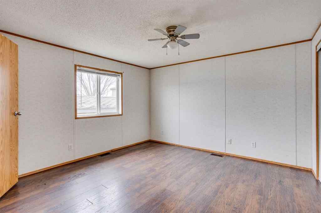MLS® A2269955 - 221 Mckinlay Crescent  in Timberlea Fort McMurray, Residential