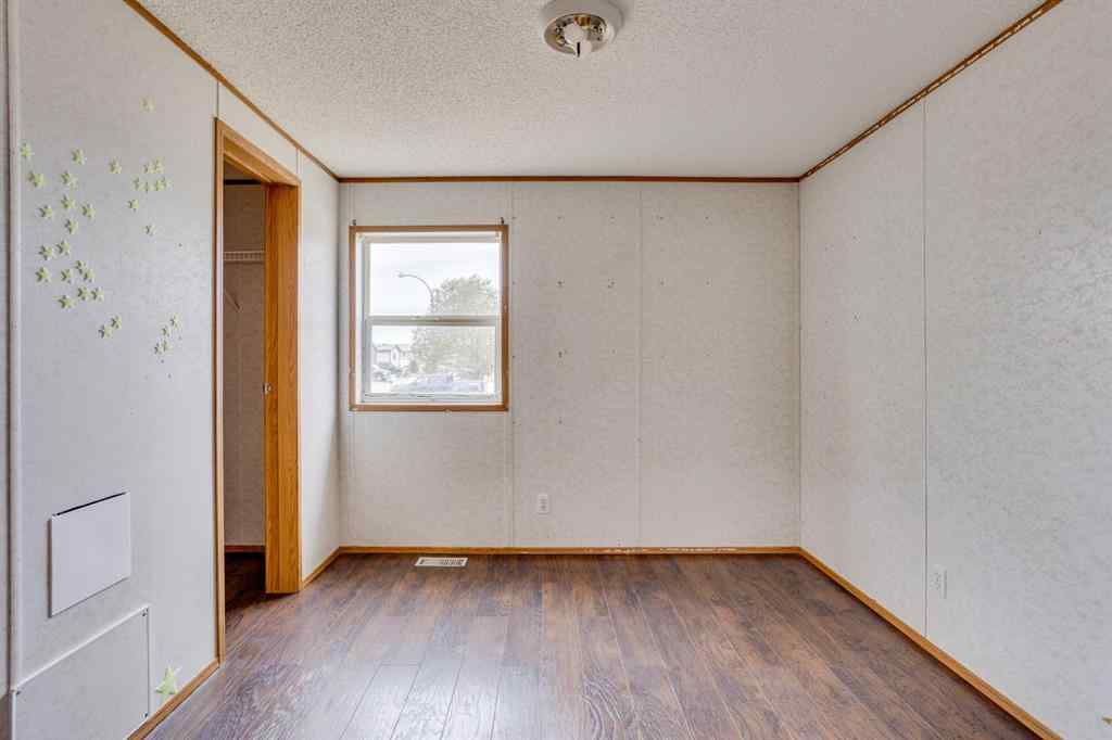 MLS® A2269955 - 221 Mckinlay Crescent  in Timberlea Fort McMurray, Residential