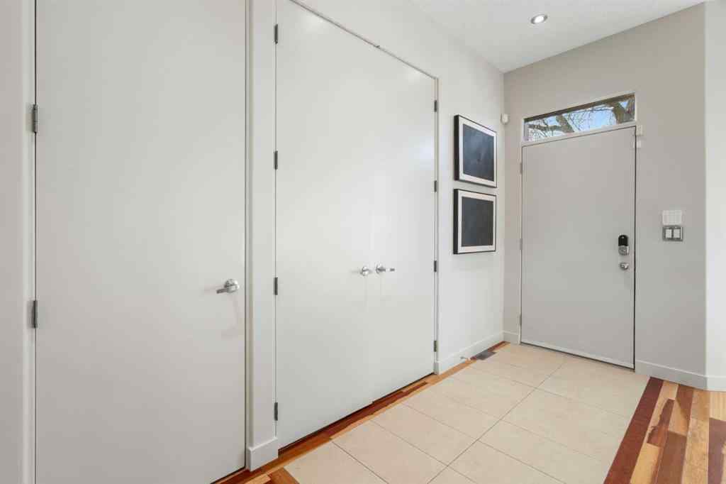 MLS® A2269956 - 218 8A Street NE in Bridgeland/Riverside Calgary, Residential