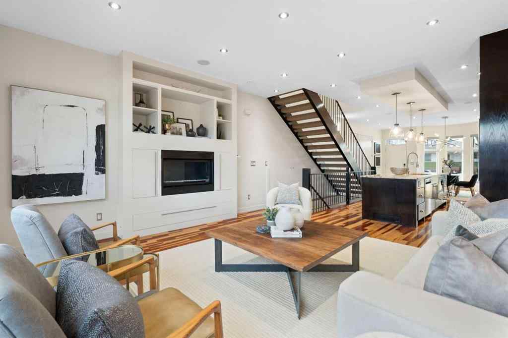 MLS® A2269956 - 218 8A Street NE in Bridgeland/Riverside Calgary, Residential