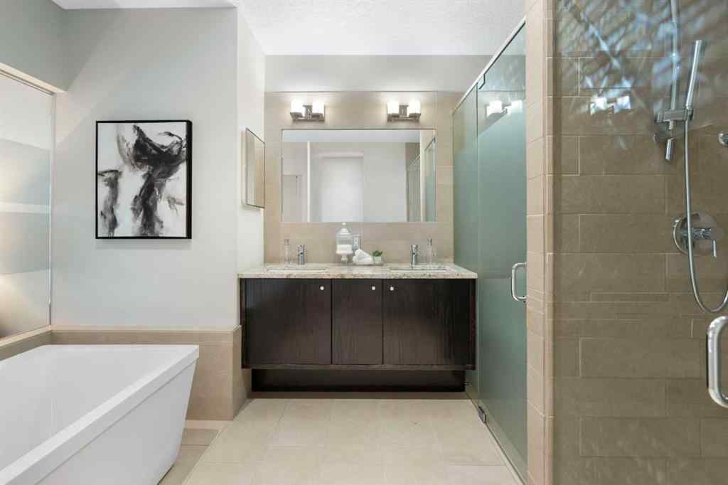 MLS® A2269956 - 218 8A Street NE in Bridgeland/Riverside Calgary, Residential