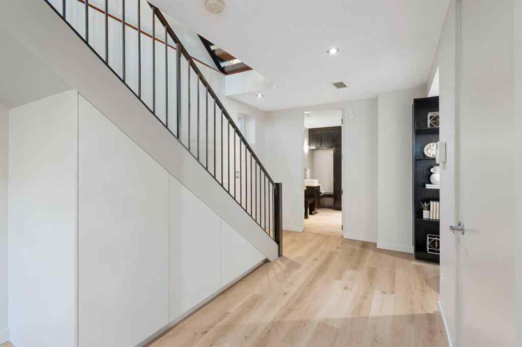 MLS® A2269956 - 218 8A Street NE in Bridgeland/Riverside Calgary, Residential