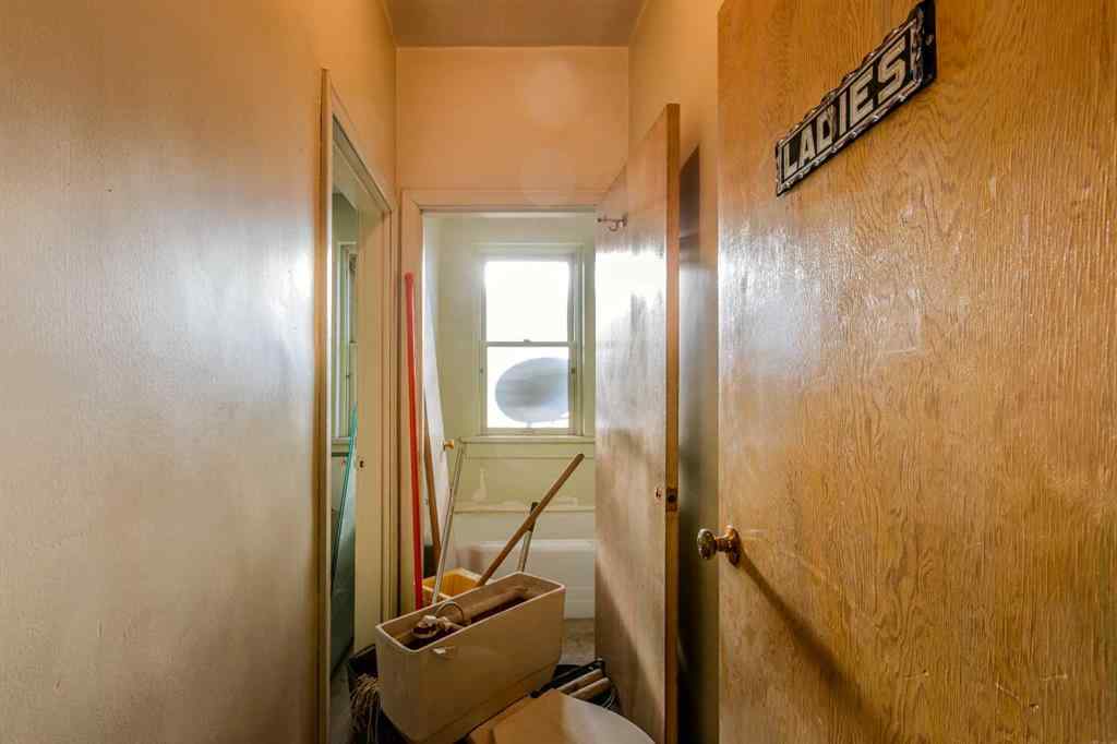 MLS&reg; # A2269962 - 224 50 Street  in Edson Edson, Commercial Open Houses